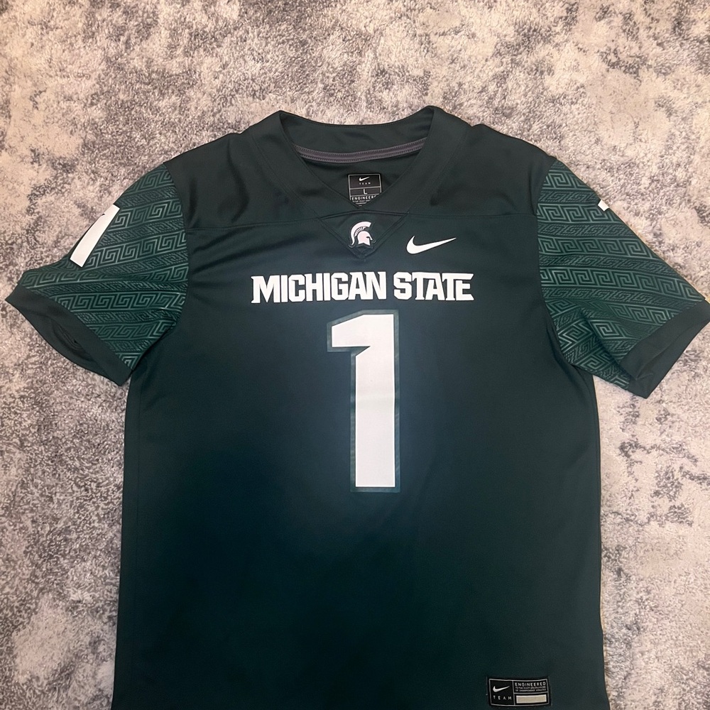 Nike Michigan State Men's Green Shirt